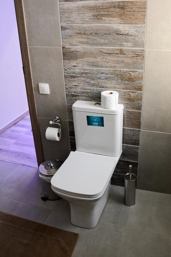 Dafni Luxury Suites Athènes Extérieur photo