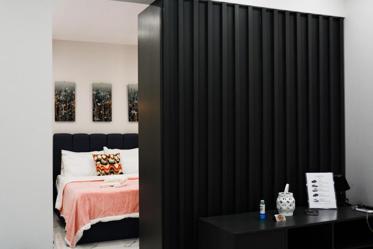 Dafni Luxury Suites Athènes Extérieur photo
