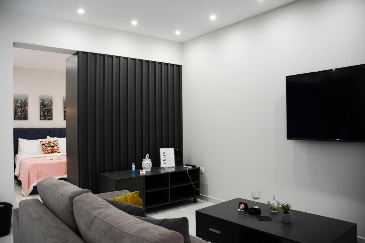 Dafni Luxury Suites Athènes Extérieur photo